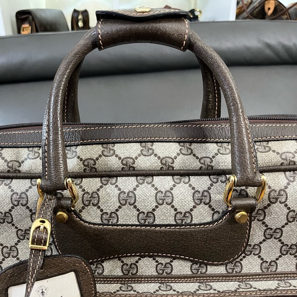 Gucci Travelling Bag - Picture 9 of 16
